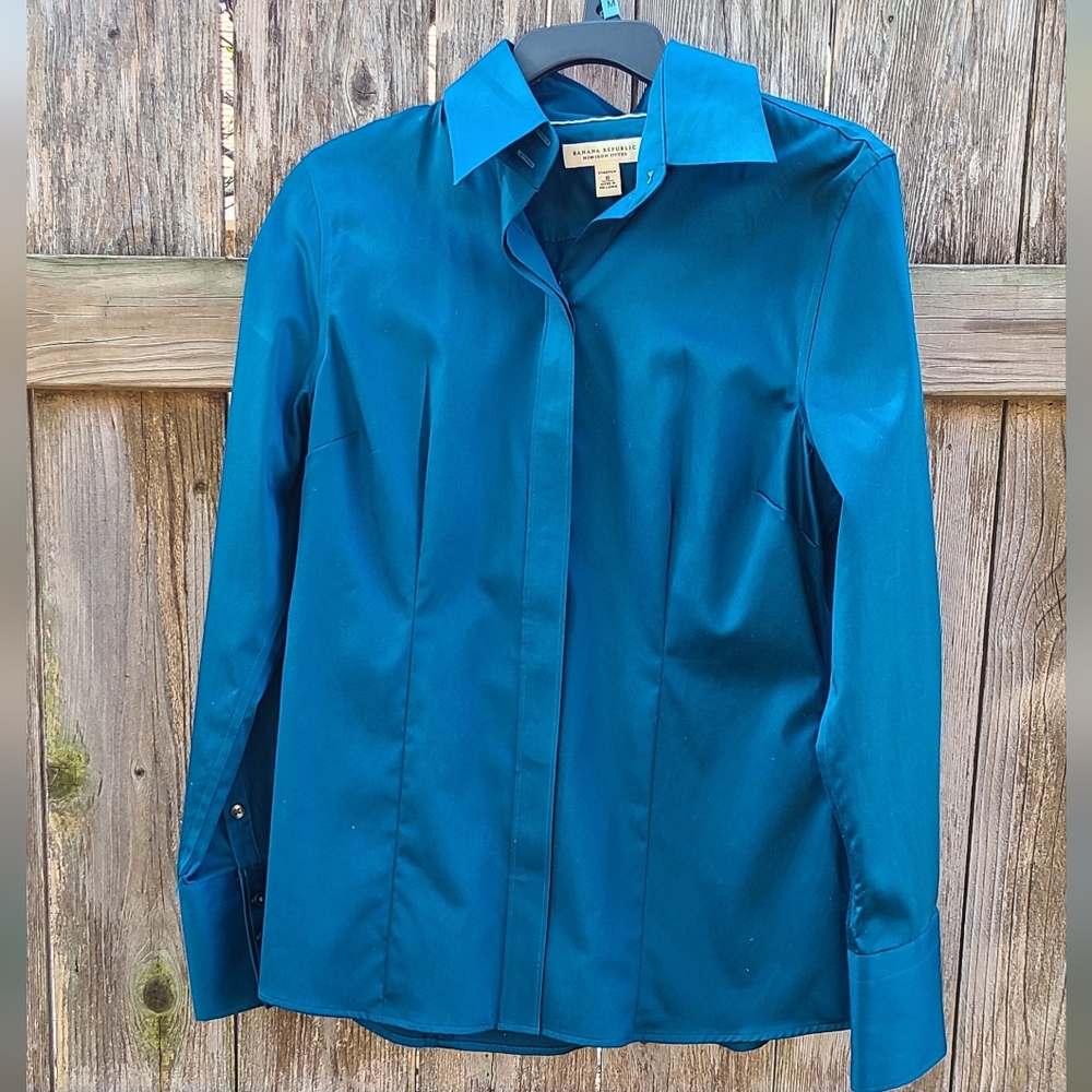 Banana Republic womens dressy casual shirt size 10